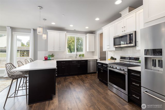 611 Upland Drive, Mount Vernon, WA 98273