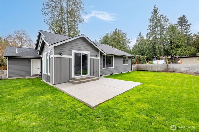 611 Upland Drive, Mount Vernon, WA 98273