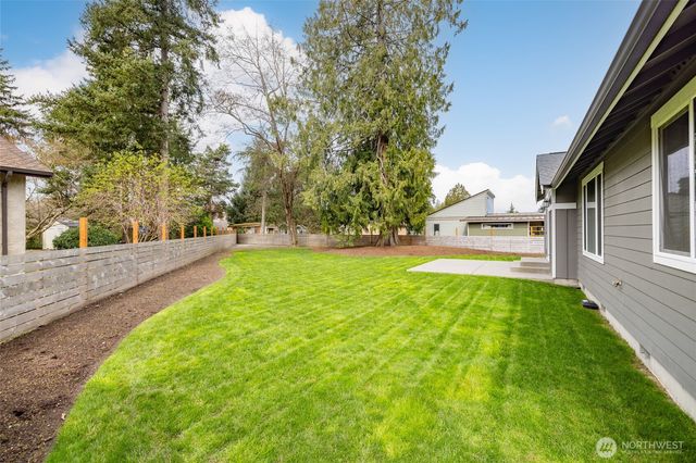 611 Upland Drive, Mount Vernon, WA 98273