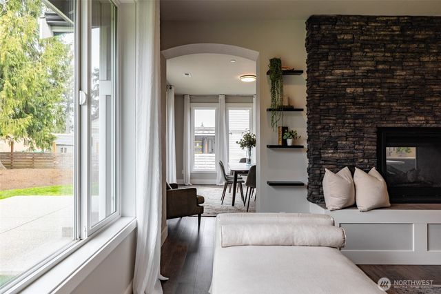 611 Upland Drive, Mount Vernon, WA 98273