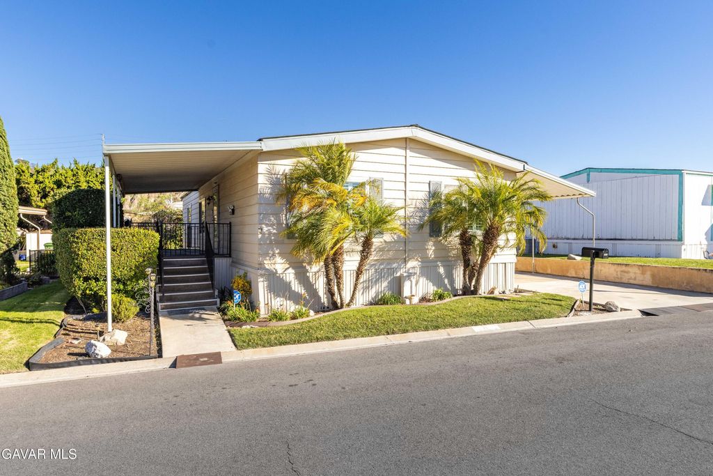 15750 Arroyo Drive 71, Moorpark, CA 93021