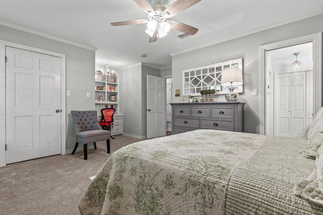 1805 Greenway Street, Gilmer, TX 75644