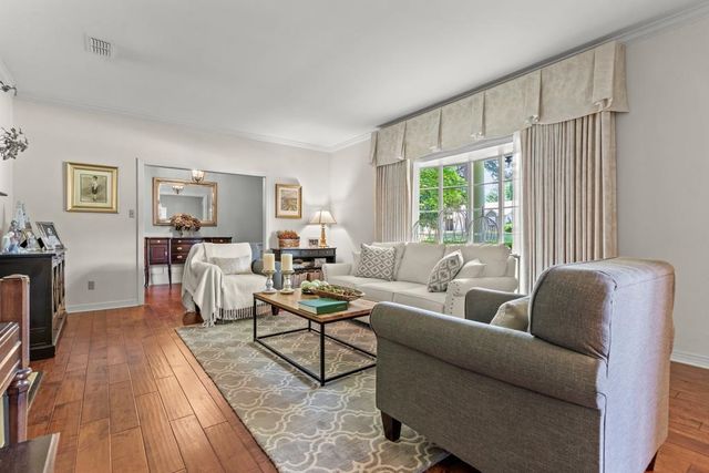 1805 Greenway Street, Gilmer, TX 75644