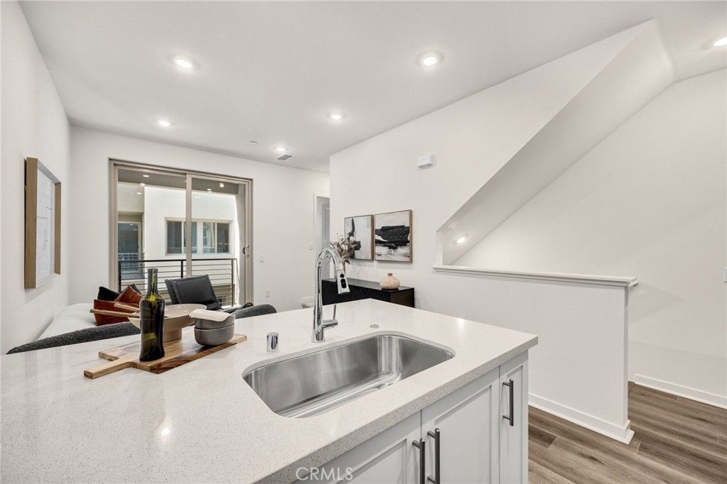 Image 17 of property listing at 1954 Avenida Del Sol, Placentia, CA 92870