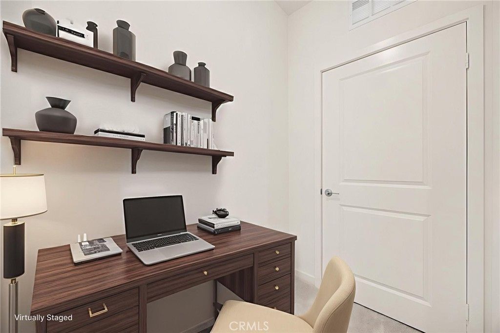 Image 20 of property listing at 1954 Avenida Del Sol, Placentia, CA 92870