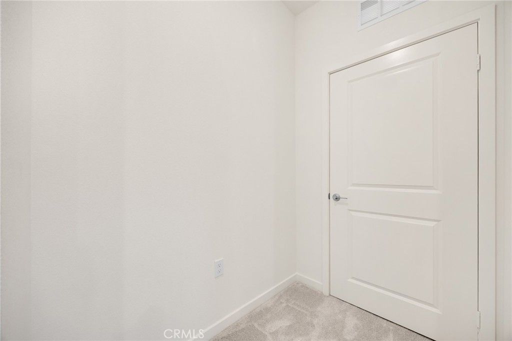 Image 21 of property listing at 1954 Avenida Del Sol, Placentia, CA 92870