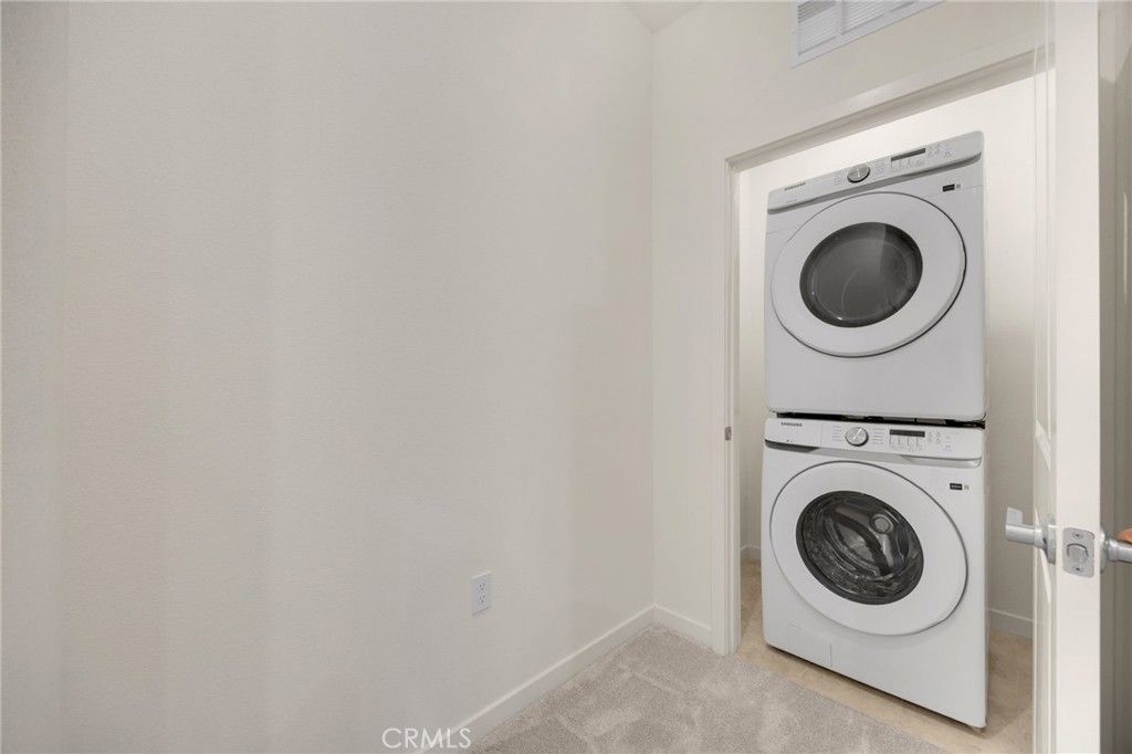 Image 22 of property listing at 1954 Avenida Del Sol, Placentia, CA 92870