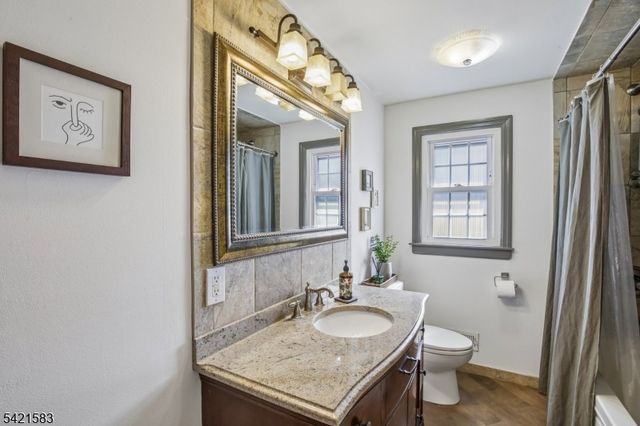 27 Garden Oval, Springfield Twp., NJ 07081