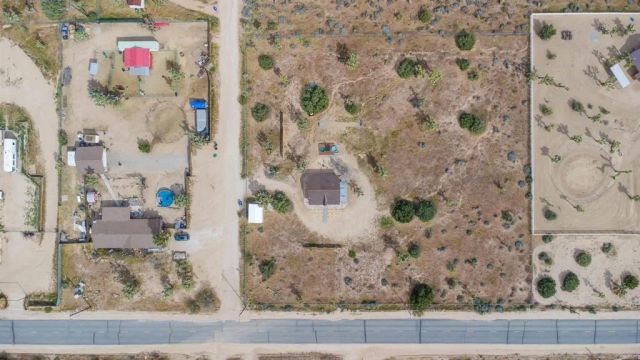 57222 Hillcrest Dr, Yucca Valley, CA 92284