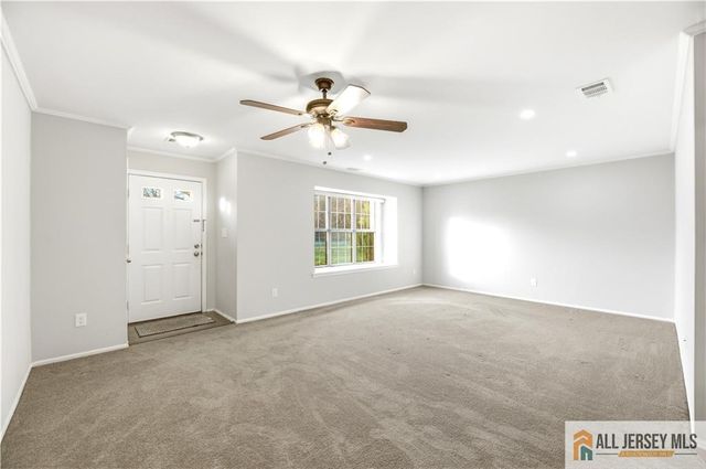 151 Wyndham Place, Robbinsville, NJ 08691