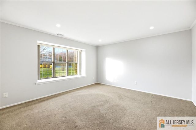 151 Wyndham Place, Robbinsville, NJ 08691