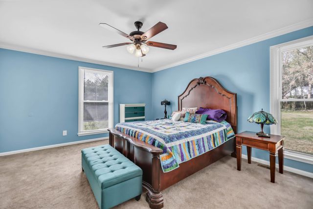 1917 Graceland Dr, Goodlettsville, TN 37072