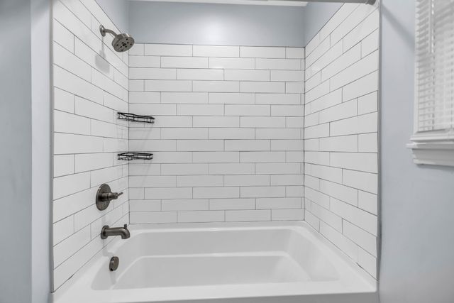 1917 Graceland Dr, Goodlettsville, TN 37072