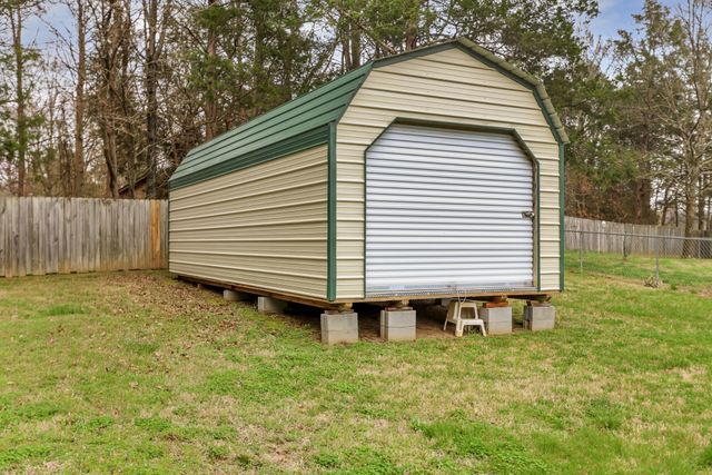 1917 Graceland Dr, Goodlettsville, TN 37072