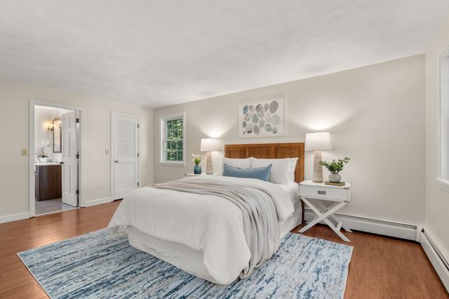 7 Tara Road, Southborough, MA 01772