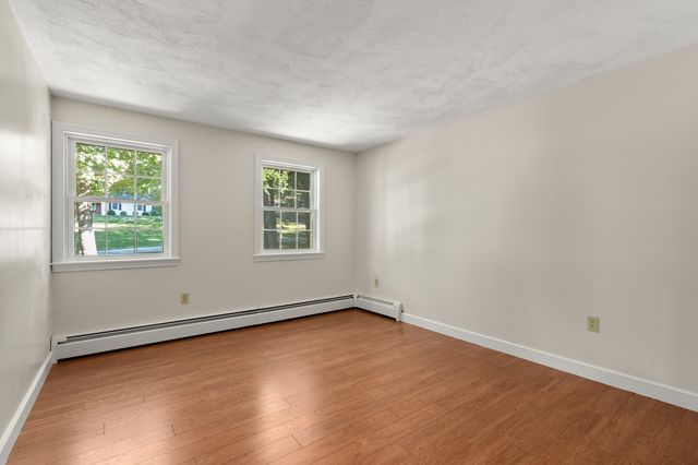 7 Tara Road, Southborough, MA 01772