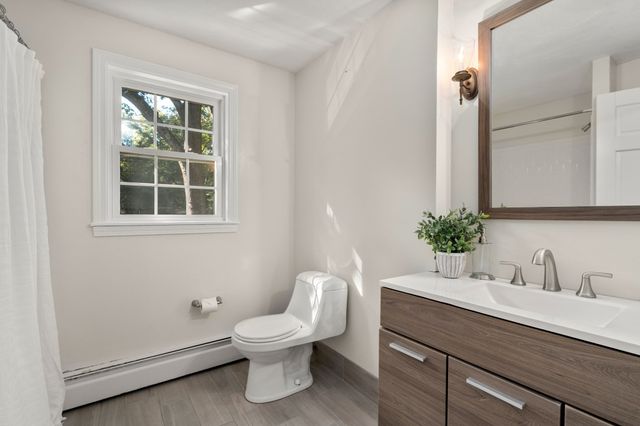 7 Tara Road, Southborough, MA 01772