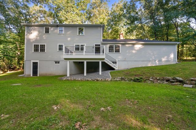 7 Tara Road, Southborough, MA 01772