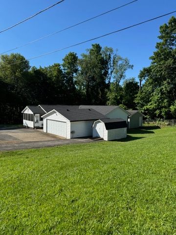 298 Tobacco Rd, Clarksville, TN 37042