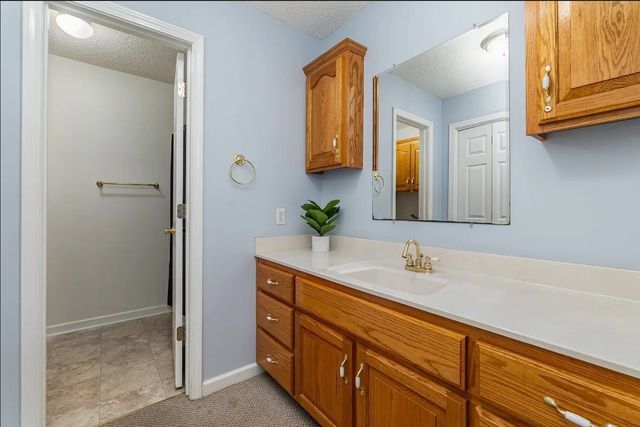 298 Tobacco Rd, Clarksville, TN 37042