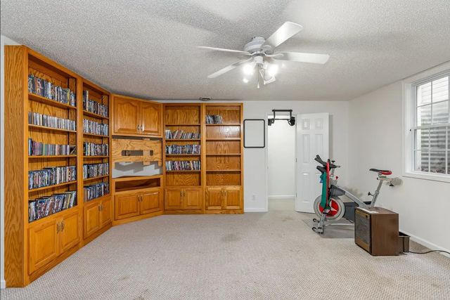 298 Tobacco Rd, Clarksville, TN 37042