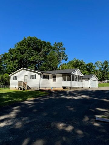 298 Tobacco Rd, Clarksville, TN 37042