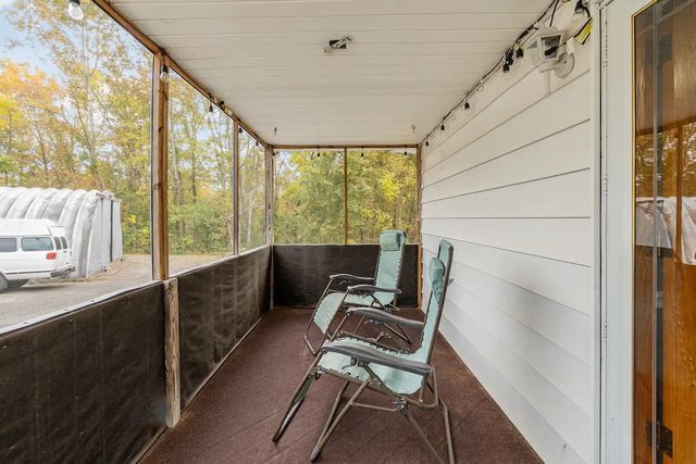 298 Tobacco Rd, Clarksville, TN 37042