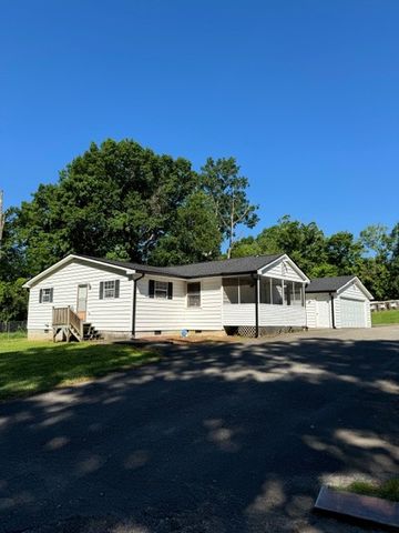 298 Tobacco Rd, Clarksville, TN 37042