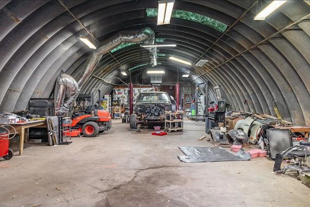 298 Tobacco Rd, Clarksville, TN 37042