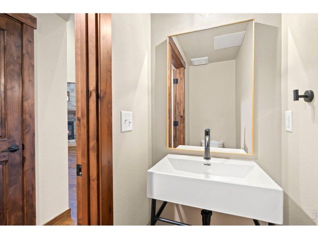1618 Continental Peaks Cir, Estes Park, CO 80517