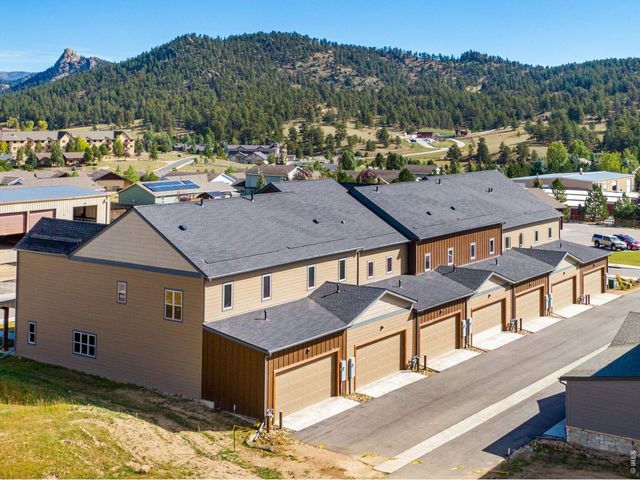 1618 Continental Peaks Cir, Estes Park, CO 80517