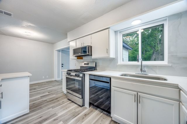 1805 W Washington Street, Sherman, TX 75092