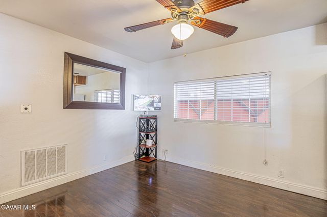 1301 E Avenue I 78, Lancaster, CA 93535