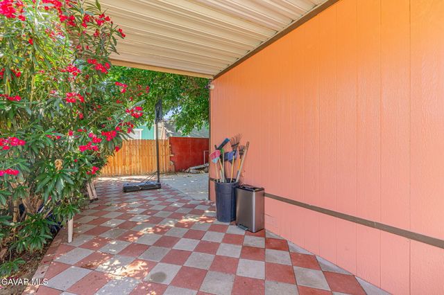 1301 E Avenue I 78, Lancaster, CA 93535