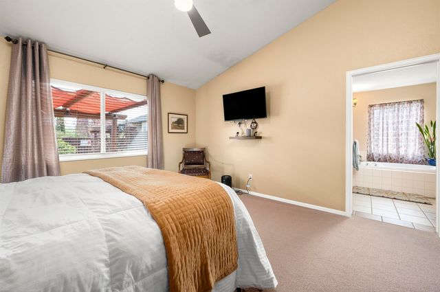 2977 Mesa Crest Place, Grand Junction, CO 81503