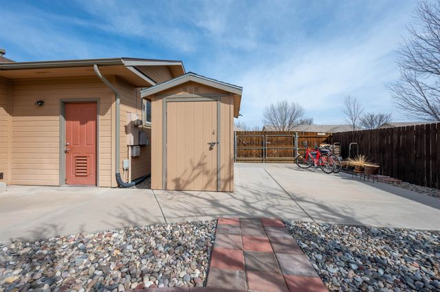 2977 Mesa Crest Place, Grand Junction, CO 81503