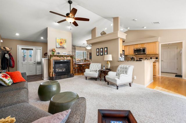 2977 Mesa Crest Place, Grand Junction, CO 81503