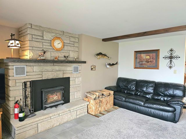 7405 Sunset S.75 Lane, Rapid River, MI 49878