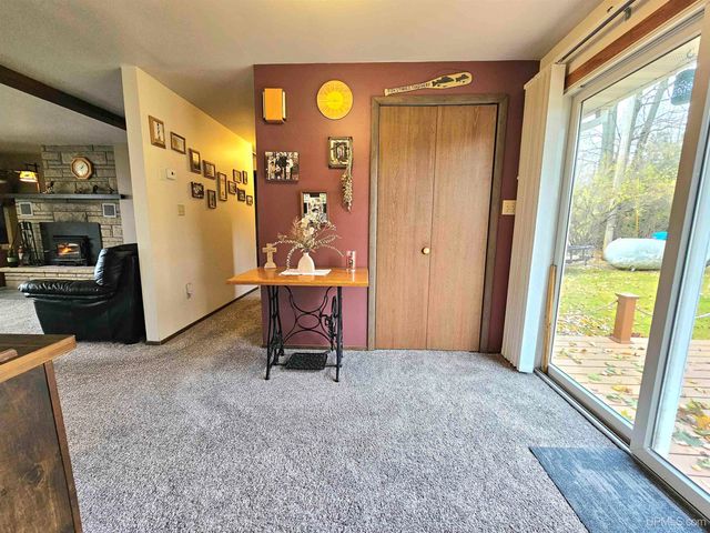 7405 Sunset S.75 Lane, Rapid River, MI 49878