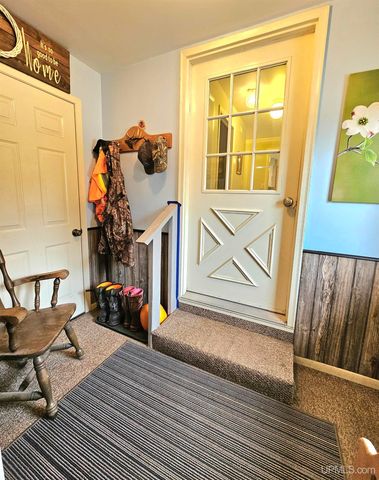 7405 Sunset S.75 Lane, Rapid River, MI 49878