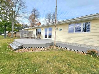 7405 Sunset S.75 Lane, Rapid River, MI 49878