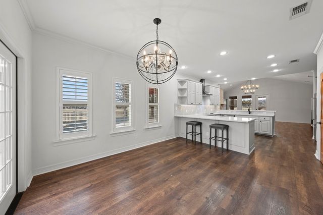 2951 Dry Hollow Drive, Kerrville, TX 78028