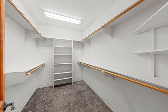 2951 Dry Hollow Drive, Kerrville, TX 78028