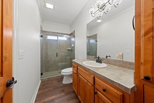 2951 Dry Hollow Drive, Kerrville, TX 78028