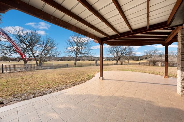 2951 Dry Hollow Drive, Kerrville, TX 78028