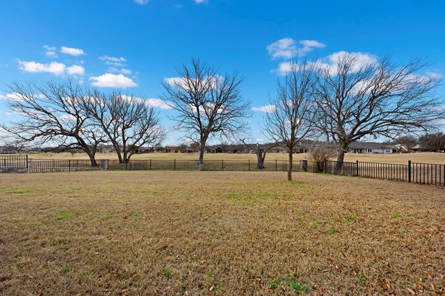 2951 Dry Hollow Drive, Kerrville, TX 78028