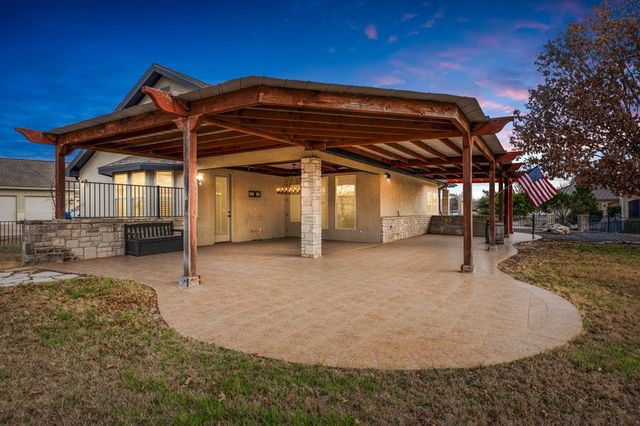 2951 Dry Hollow Drive, Kerrville, TX 78028