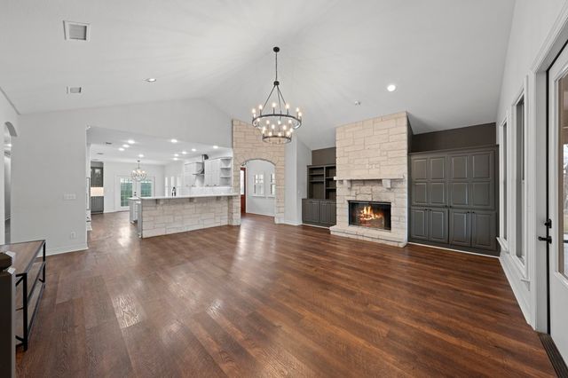 2951 Dry Hollow Drive, Kerrville, TX 78028