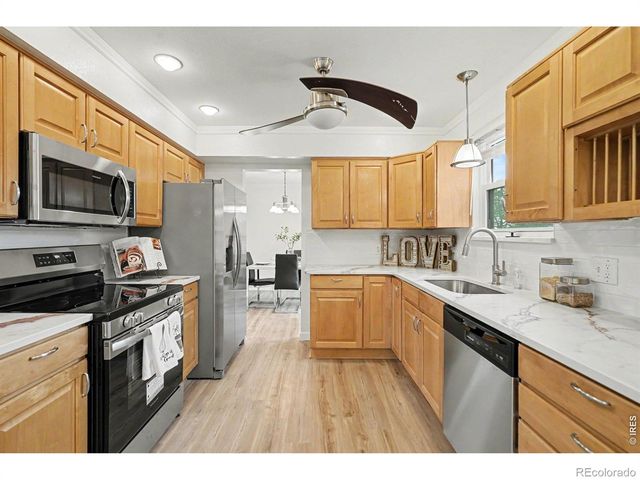 10020 Lee Street, Broomfield, CO 80021