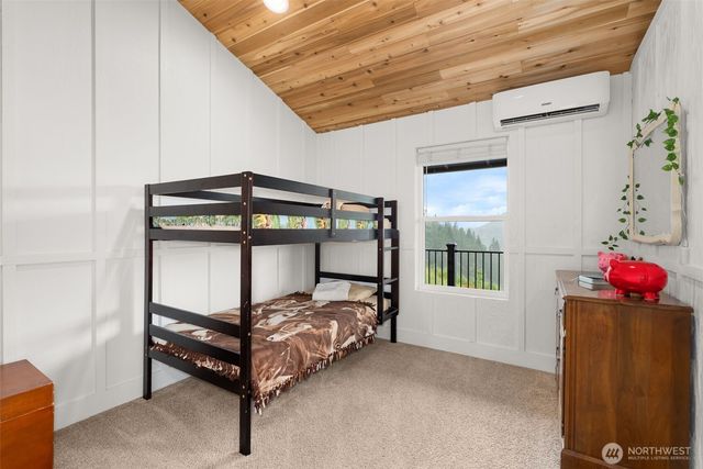 484 Salmon Creek Road, Mossyrock, WA 98564